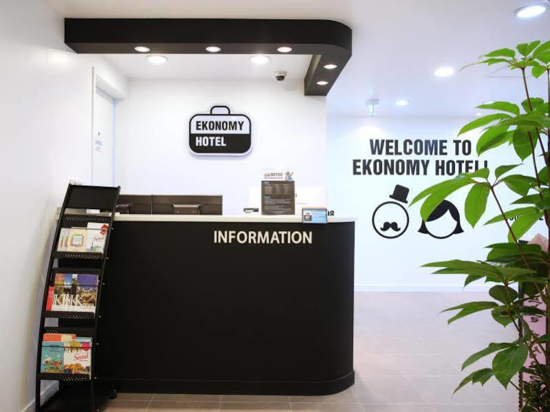 Ekonomy Hotel Myeongdong Central Seul Exterior foto